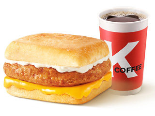 肯德基 | 芝士猪柳帕尼尼+冰拿铁中