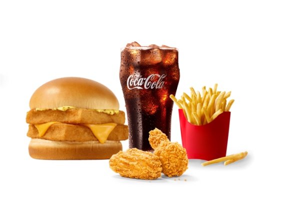 麦当劳 | 双层深海鳕鱼堡四件套(辣翅中薯版)